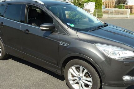 Ford Kuga 168.000 km 9.150 &euro; Geldern 47608