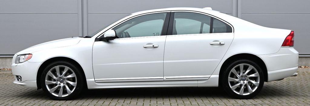 Volvo S80 54.600 km 13.490 € Oststeinbek 22113