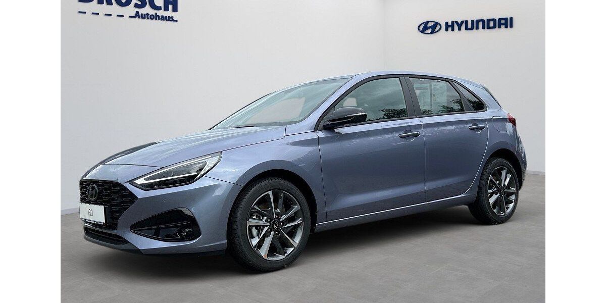 Hyundai i30 5.875 km 28.990 &euro; Durach 87471