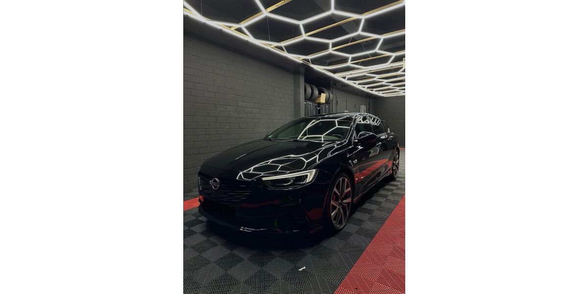 Opel Insignia 128.900 km 17.900 &euro; Rüsselsheim 65439