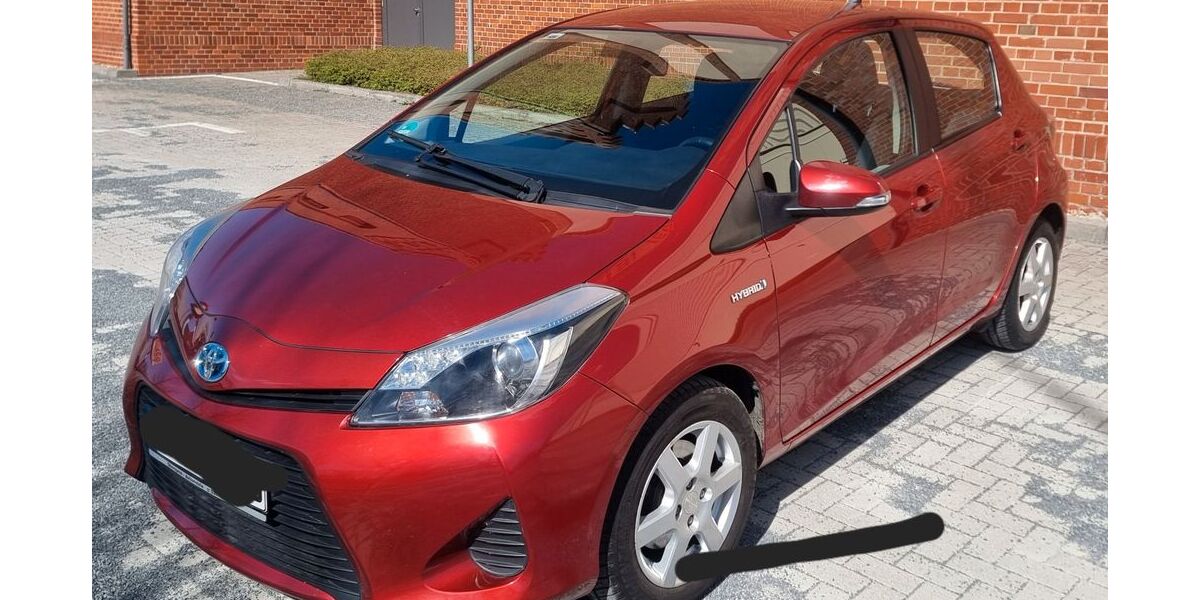 Toyota Yaris 169.900 km 8.200 &euro; Berlin 12489