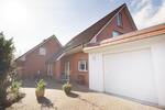 ***2 Wohn- und 2 Geschäftshäuser auf 2.234 m² großem Grundstück*** - Mehrfamilienhaus, Wohnhaus Ostrhauderfehn | Angebot:22307242