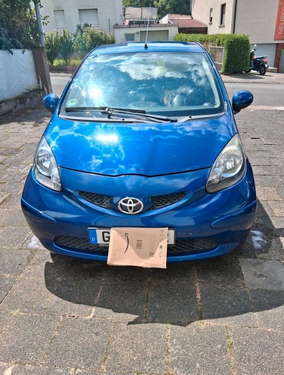Aygo (X)