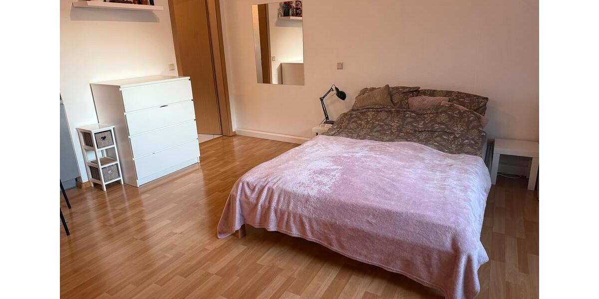 Dachgeschoßwohnung Sangerhausen - 1 Zimmer, 55 m&sup2;, 455&euro; | Angebot:26066356