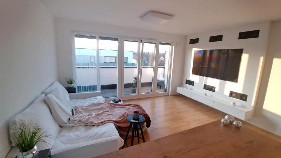 Dachgeschoßwohnung Dresden Plauen - 2 Zimmer, 63 m&sup2;, 915&euro; | Angebot:25432921