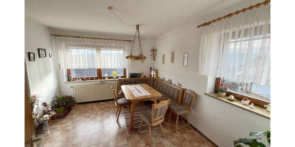 Doppelhaushälfte Viechtach - 5 Zimmer, 128 m&sup2;, 239.000&euro; | Angebot:25692886