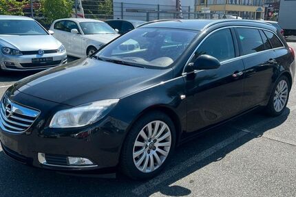 Opel Insignia 242.139 km 2.450 € Nürnberg 90441
