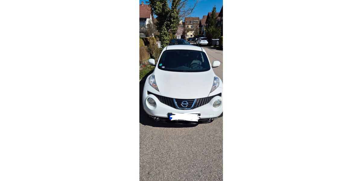 Nissan Juke 61.050 km 9.490 &euro; Unterhaching 82008