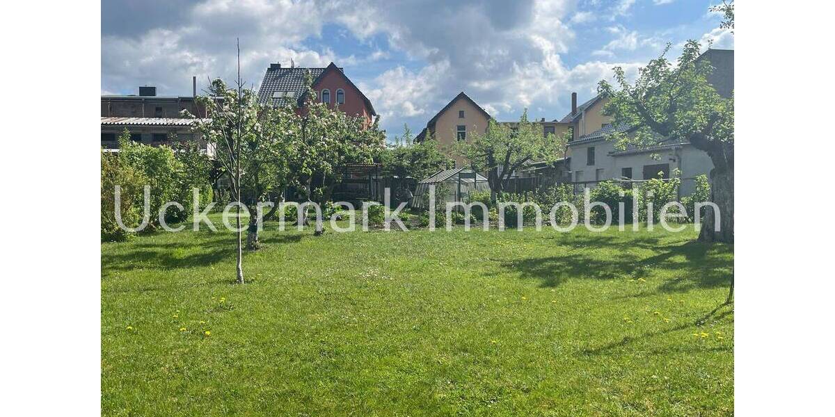 Mehrfamilienhaus, Wohnhaus Lychen - 7 Zimmer, 230 m&sup2;, 499.000&euro; | Angebot:26843828