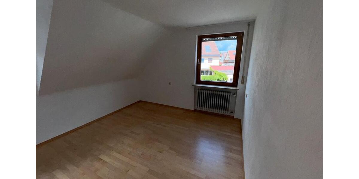 Etagenwohnung Steinheim an der Murr - 3 Zimmer, 93 m&sup2;, 1.150&euro; | Angebot:25403622