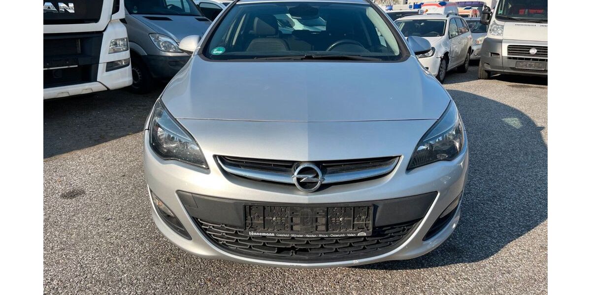 Opel Astra 196.984 km 3.200 &euro; Düsseldorf 40233