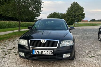 Skoda Octavia 183.000 km 4.200 € Windsbach 91575