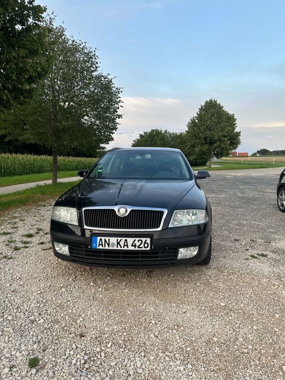 Skoda Octavia 183.000 km 4.200 € Windsbach 91575