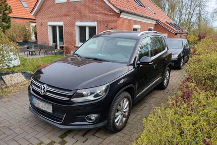VW Tiguan 178.000 km 10.500 &euro; Emden 26725