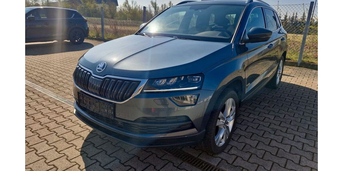 Skoda Karoq 82.787 km 12.100 &euro; Berlin 10589
