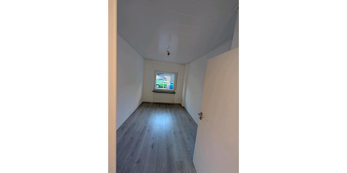 Erdgeschoßwohnung Remchingen - 4 Zimmer, 106 m&sup2;, 1.600&euro; | Angebot:25976199