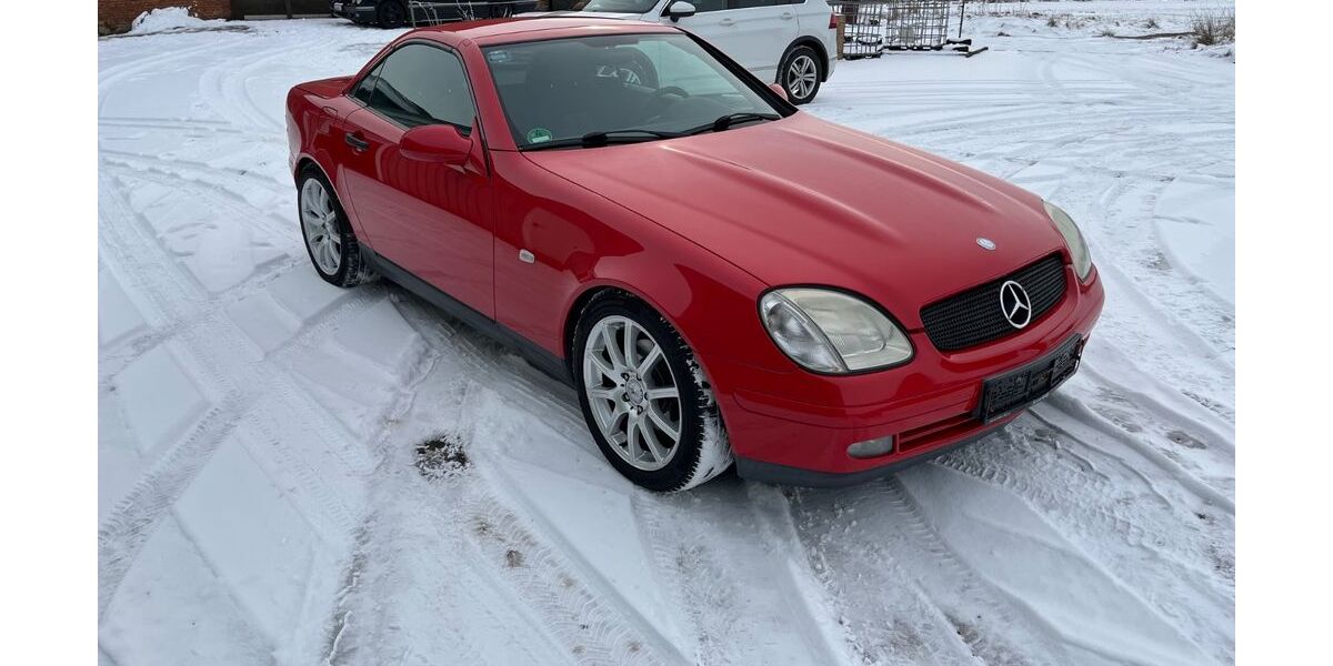 Mercedes-Benz SLK 200 186.000 km 3.500 &euro; Brokdorf 25576