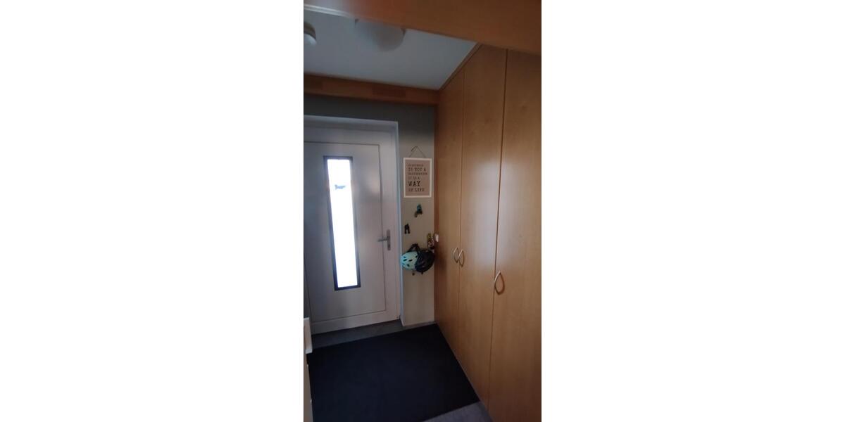 Reihenhaus Kirchseeon - 7 Zimmer, 170 m&sup2;, 2.200&euro; | Angebot:26490140