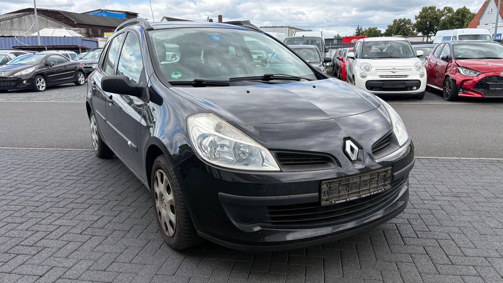 Renault Clio 220.000 km 990 &euro; Kassel 34123