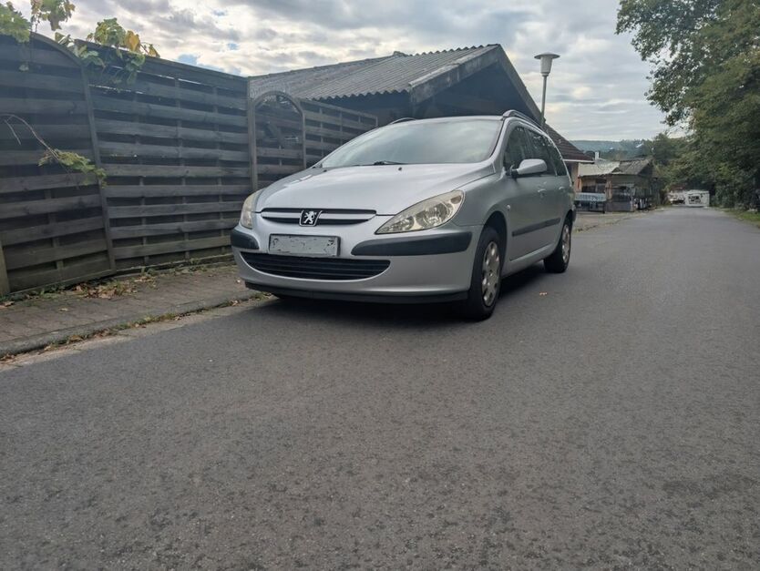 Peugeot 307 220.000 km 1.149 € höchst 64739