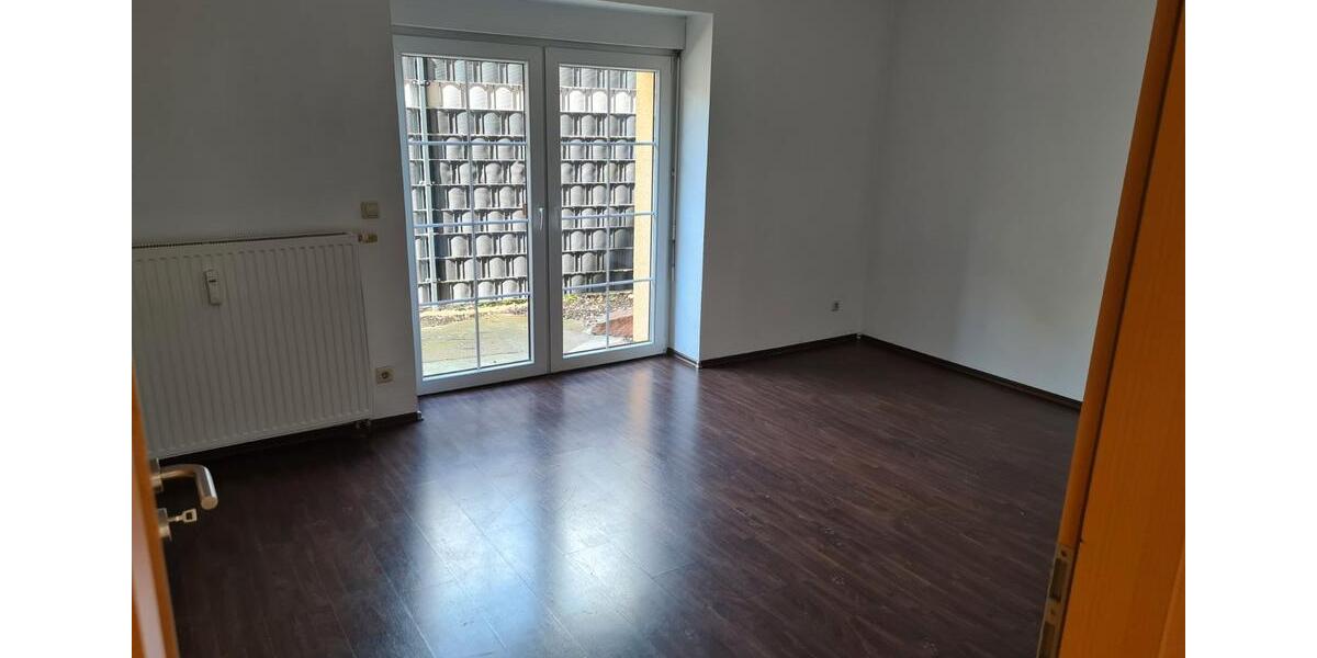 Erdgeschoßwohnung Erxleben - 3 Zimmer, 78 m&sup2;, 620&euro; | Angebot:26409646