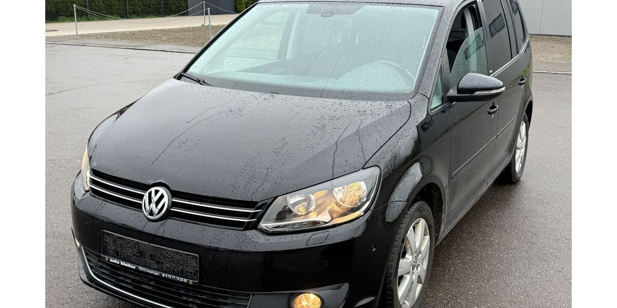 VW Touran 157.000 km 3.750 &euro; Bisingen 72406