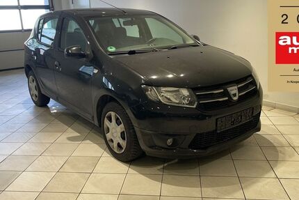 Dacia Sandero 204.000 km 2.499 &euro; Frohburg 04654