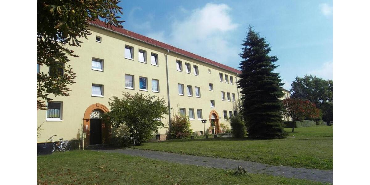 Erdgeschoßwohnung Sangerhausen - 4 Zimmer, 78 m&sup2;, 455&euro; | Angebot:26423864