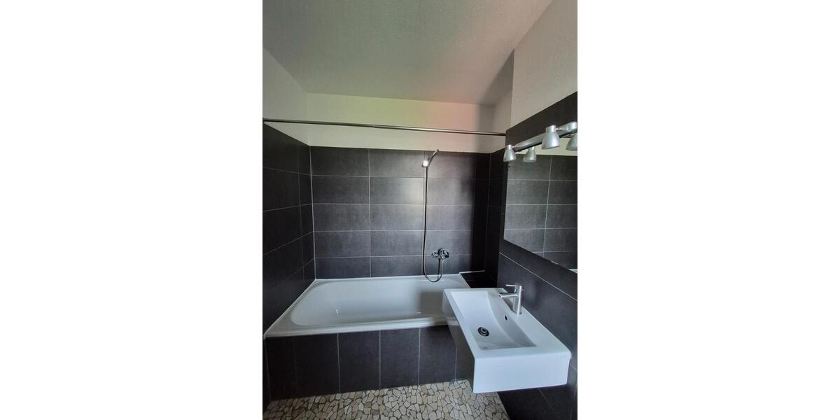Etagenwohnung Bonn Bad Godesberg - 2 Zimmer, 62 m&sup2;, 199.000&euro; | Angebot:26701011