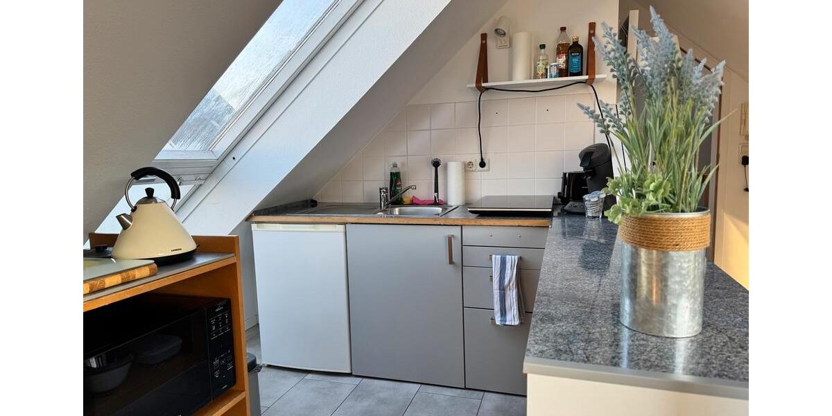Dachgeschoßwohnung Wuppertal Elberfeld - 1 Zimmer, 39 m&sup2;, 600&euro; | Angebot:25995510