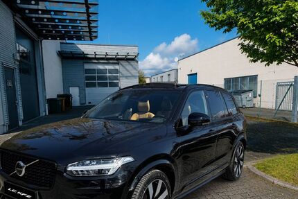 Volvo XC90 14.900 km 60.700 &euro; Maintal 63477