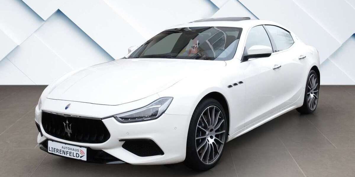 Maserati Ghibli 25.492 km 33.990 &euro; Düsseldorf 40231