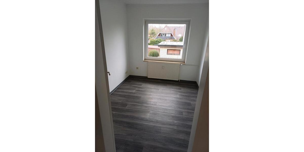 Etagenwohnung Nienburg (Weser) - 4 Zimmer, 88 m&sup2;, 930&euro; | Angebot:25588607