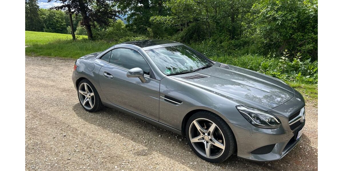 Mercedes-Benz SLC 300 73.400 km 22.999 &euro; Adelmannsfelden 73486
