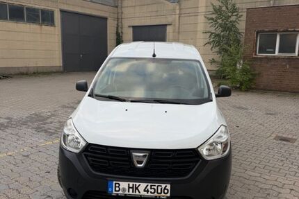 Dacia Dokker 115.785 km 5.899 &euro; Berlin 12353