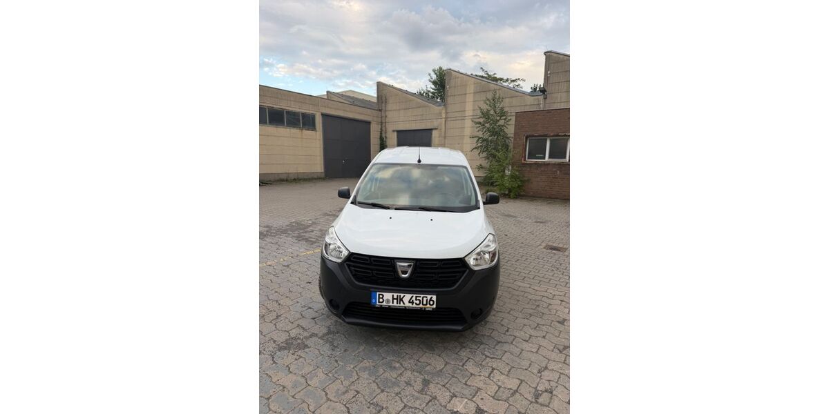 Dacia Dokker 115.785 km 5.899 &euro; Berlin 12353