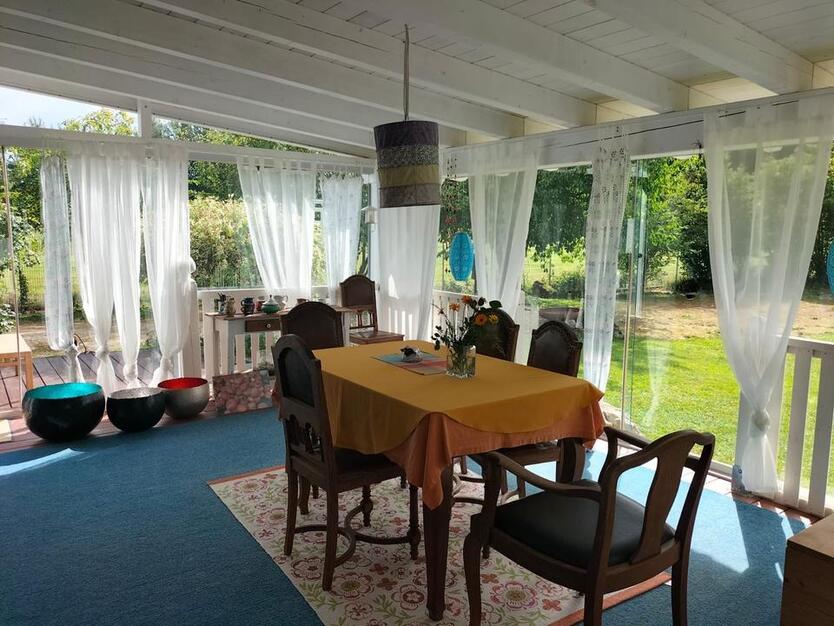 Idyllisches Landhaus, großes Grundstück Platz für Pferdehaltung