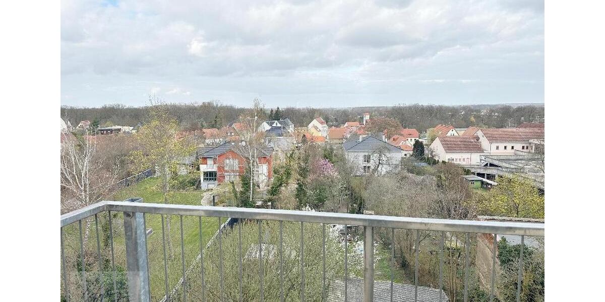 Etagenwohnung Riesa - 2 Zimmer, 74 m&sup2;, 395&euro; | Angebot:26400676