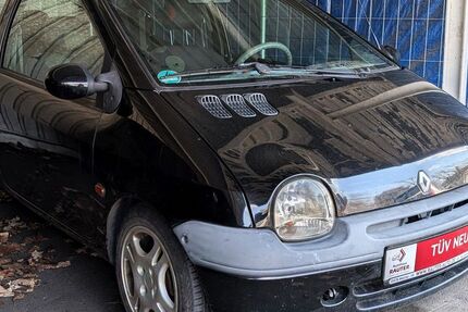 Renault Twingo 186.400 km 1.950 &euro; Wetzlar 35578