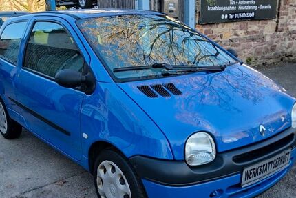 Renault Twingo 70.400 km 2.399 &euro; Karlsruhe 76131