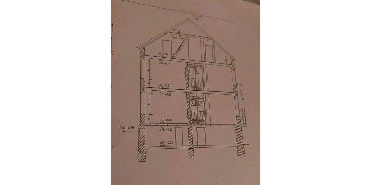 Einfamilienhaus Teterow - 15 Zimmer, 319 m&sup2;, 180.000&euro; | Angebot:23500468