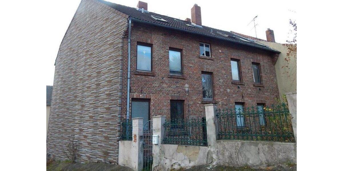 Mehrfamilienhaus, Wohnhaus Schöningen - 16 Zimmer, 274 m&sup2;, 75.000&euro; | Angebot:26733061