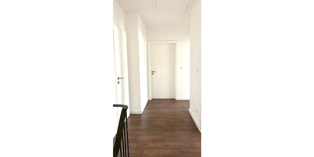 Reihenhaus Dingolfing - 3 Zimmer, 100 m&sup2;, 1.300&euro; | Angebot:26623750