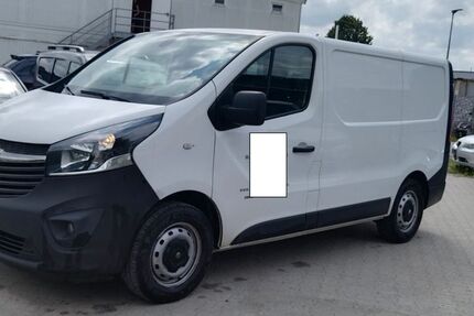 Opel Vivaro 291.000 km 5.400 &euro; Leutkirch 88299