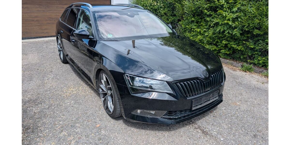 Skoda Superb 114.000 km 18.400 &euro; Berg 82335