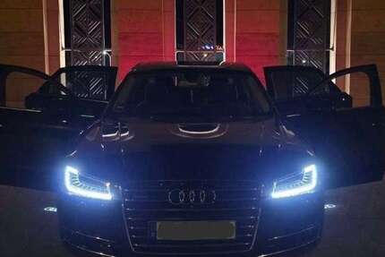 Audi A8 232.000 km 26.999 € Aachen 52080