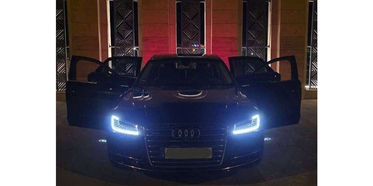 Audi A8 232.000 km 26.999 € Aachen 52080