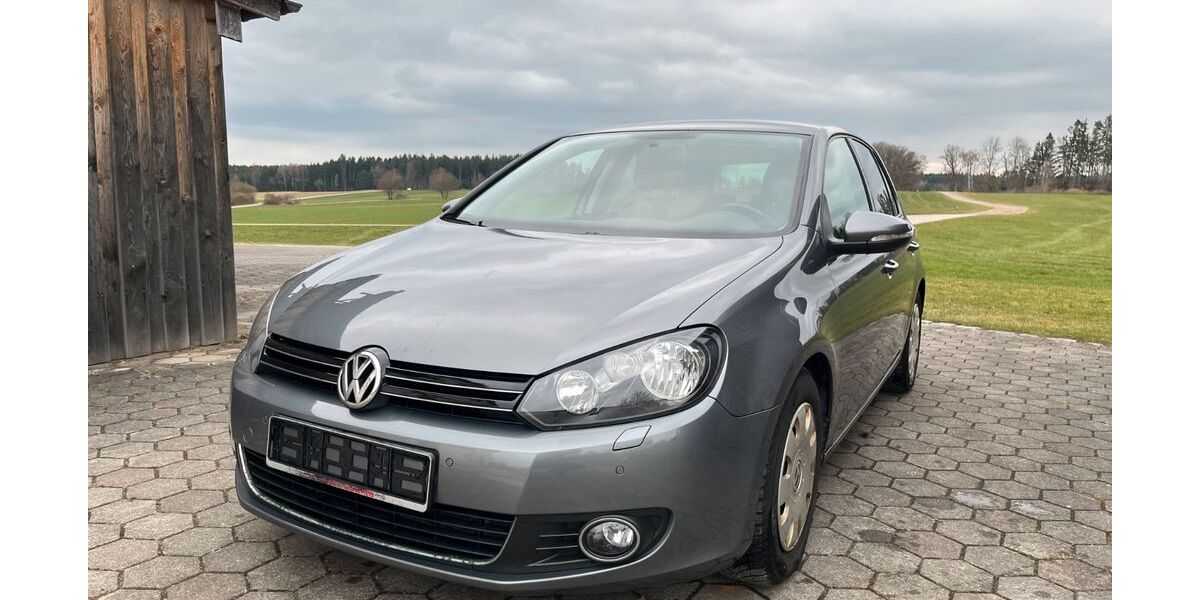 VW Golf 178.000 km 3.400 &euro; Obing 83119