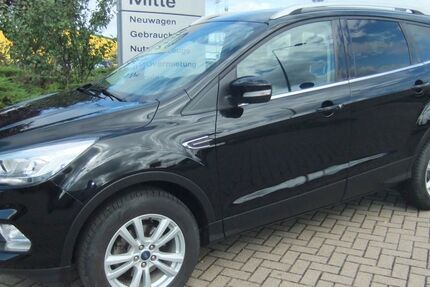 Ford Kuga 82.099 km 12.599 &euro; Güstrow 18273