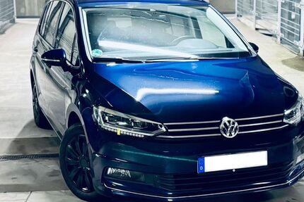 VW Touran 143.500 km 16.800 &euro; Herne 44652